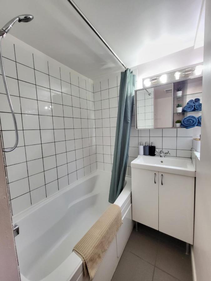 Sunshine Suite Vancouver Exterior photo